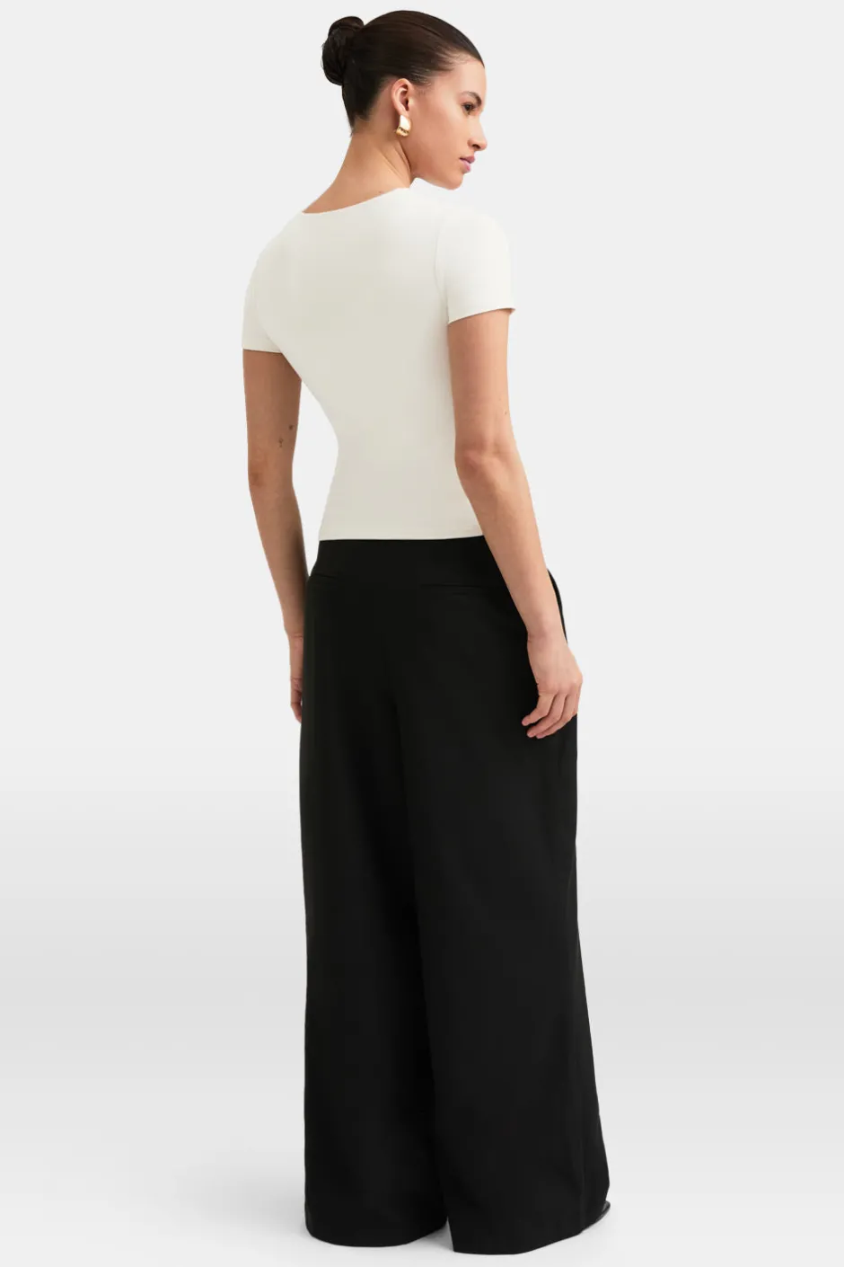TALA Tops|The Bridal Edit*365 Crew Neck Short Sleeve T-Shirt -