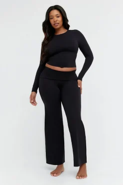 TALA Coffee Dates|Yoga / Pilates*DayFlex Built-In Support Essential Long Sleeve Top - Shadow