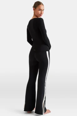 TALA Coffee Dates|Yoga / Pilates*DayFlex Scoop Neck Top -