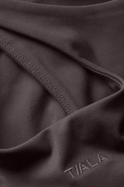 TALA Coffee Dates|Sports Bras*DayFlex Twist Front Sports Bra - Cool Espresso