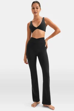 TALA Coffee Dates|Yoga / Pilates*DayFlex Twist Front Sports Bra - Shadow