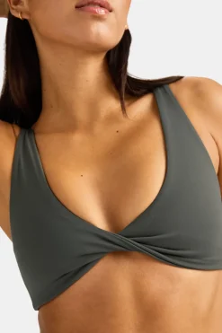 TALA Coffee Dates|Yoga / Pilates*DayFlex Twist Front Sports Bra -