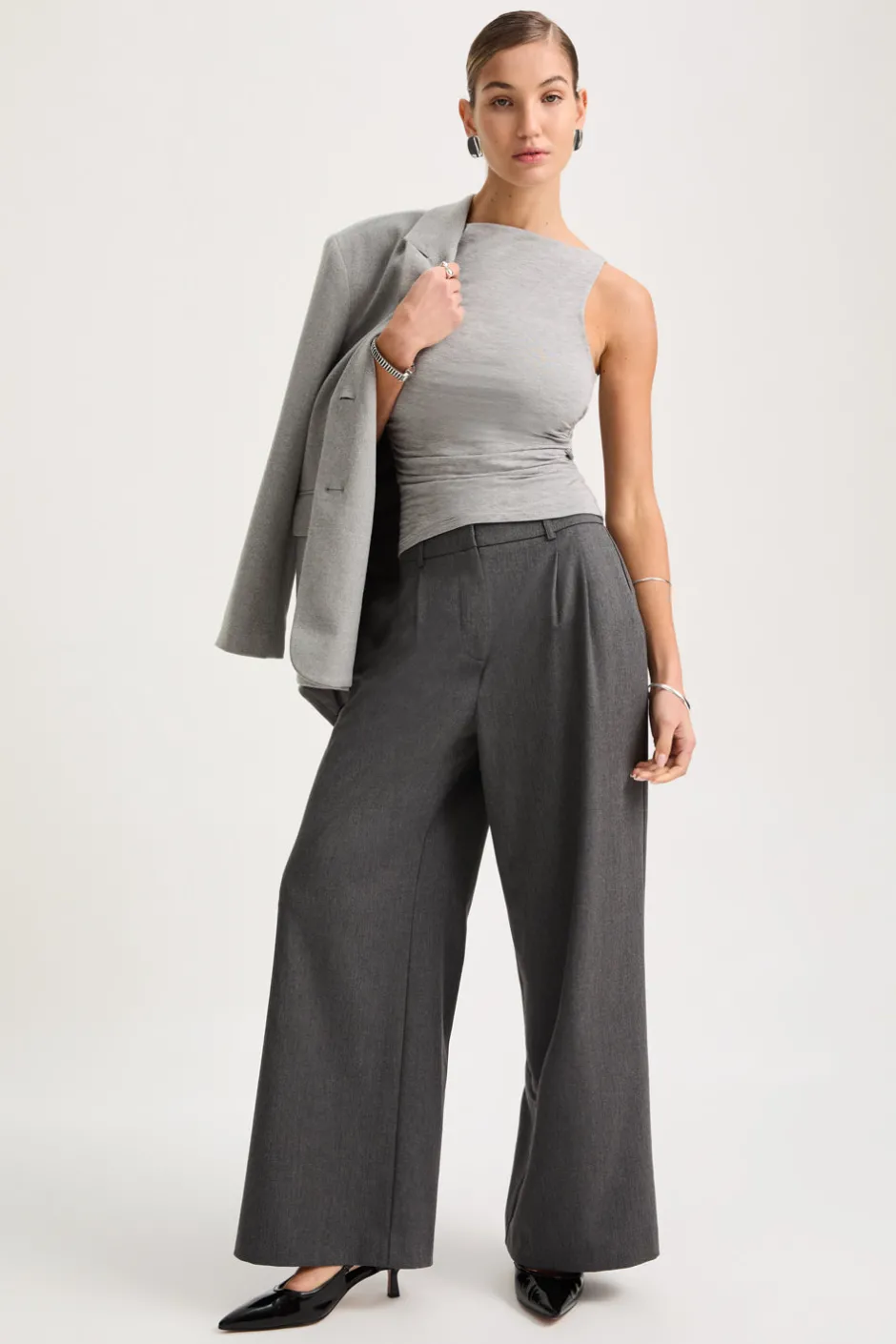 TALA Tops*365 Ruched Side Boat Neck Top -
