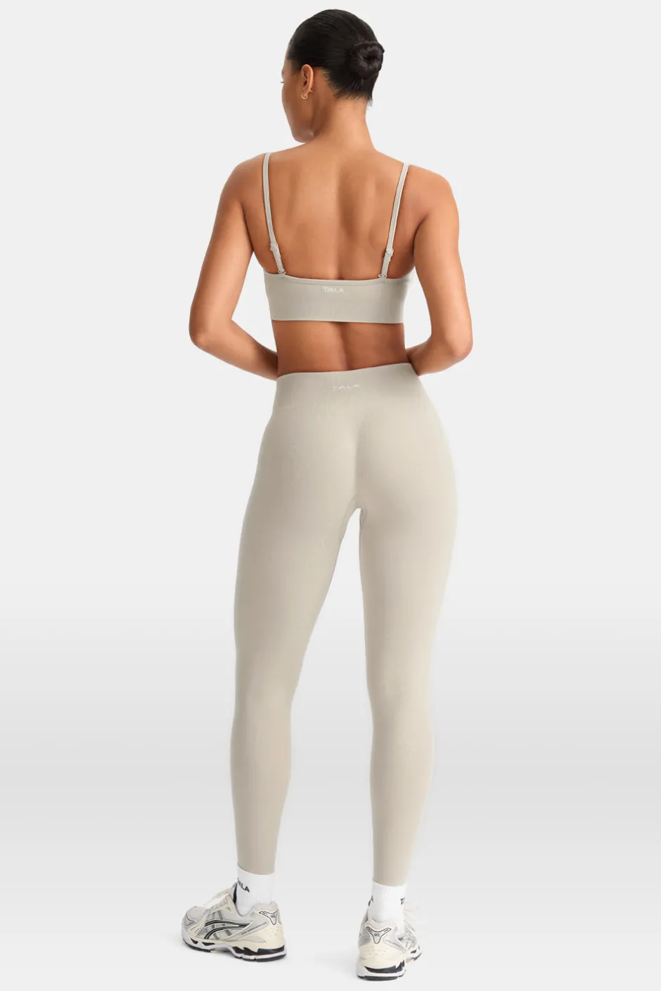 TALA Strength / Lifting|Sports Bras*Sculpt Seamless Bandeau Sports Bra -