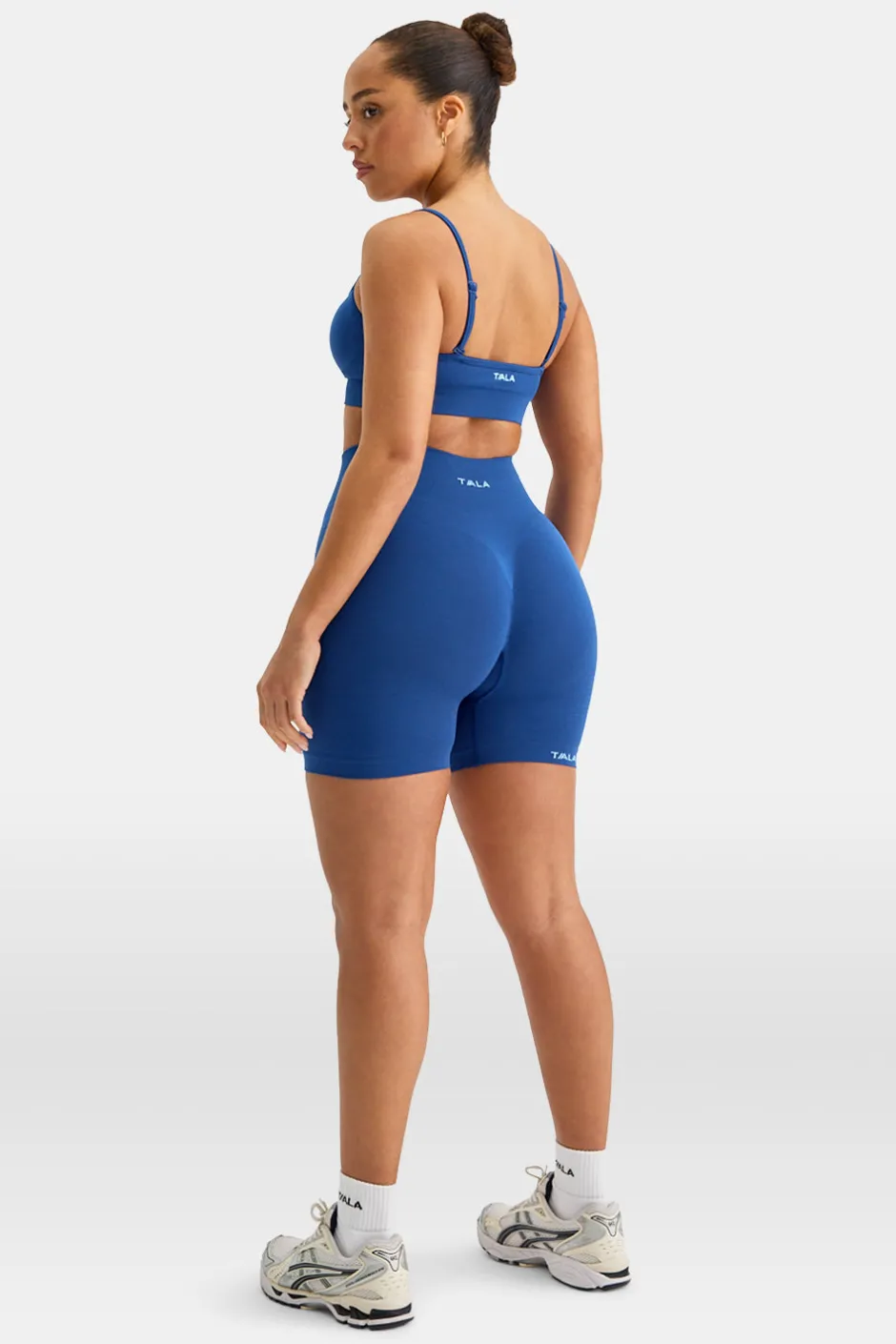 TALA Strength / Lifting|Shorts*Sculpt Seamless Scrunch Shorts -