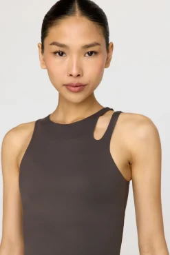 TALA Cardio|Strength / Lifting*SkinLuxe Built-In Support Cut Out Shoulder Vest -