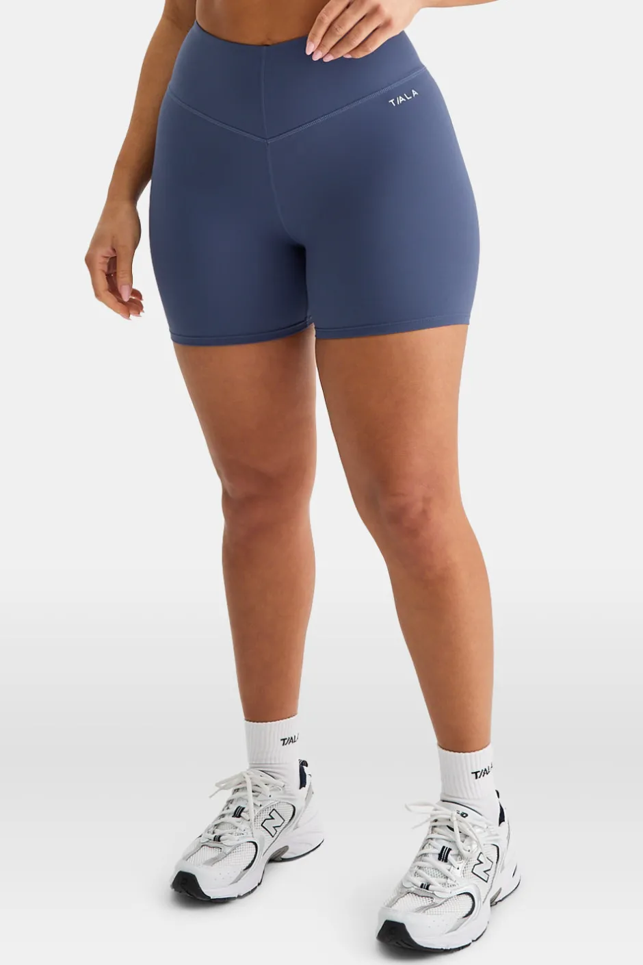 TALA Running|Cardio*SkinLuxe High V-Waisted Shorts - Vintage