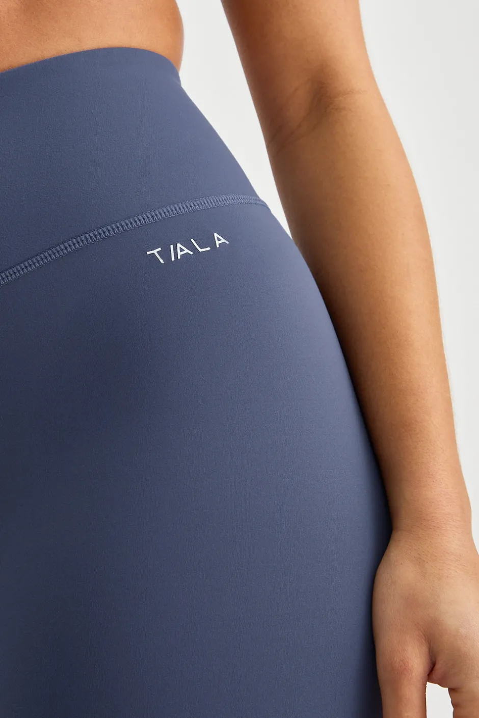 TALA Running|Cardio*SkinLuxe High V-Waisted Shorts - Vintage