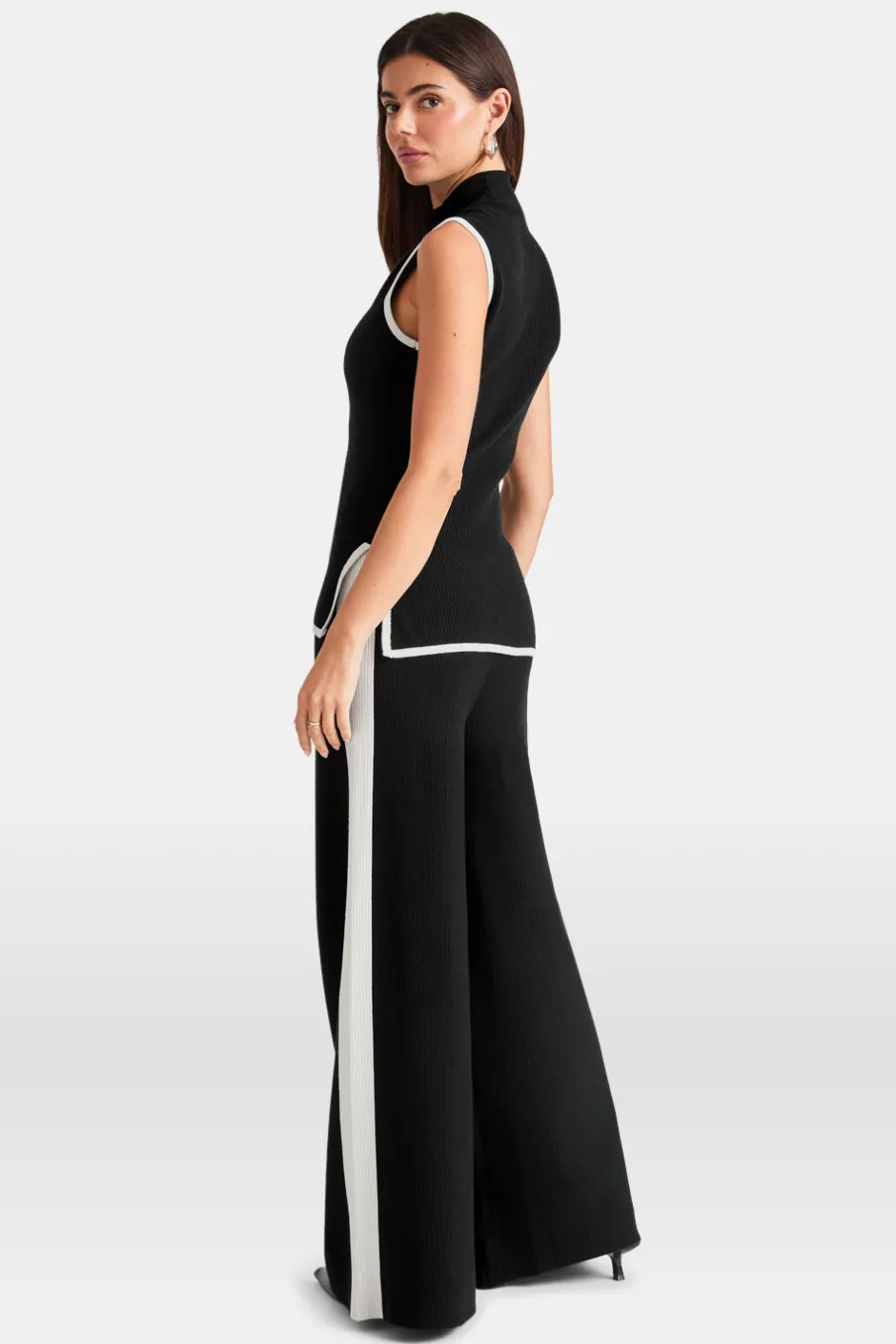 TALA Knitwear|Tops*Sleeveless Mock Neck Ribbed Knit Tank - And Buttermilk