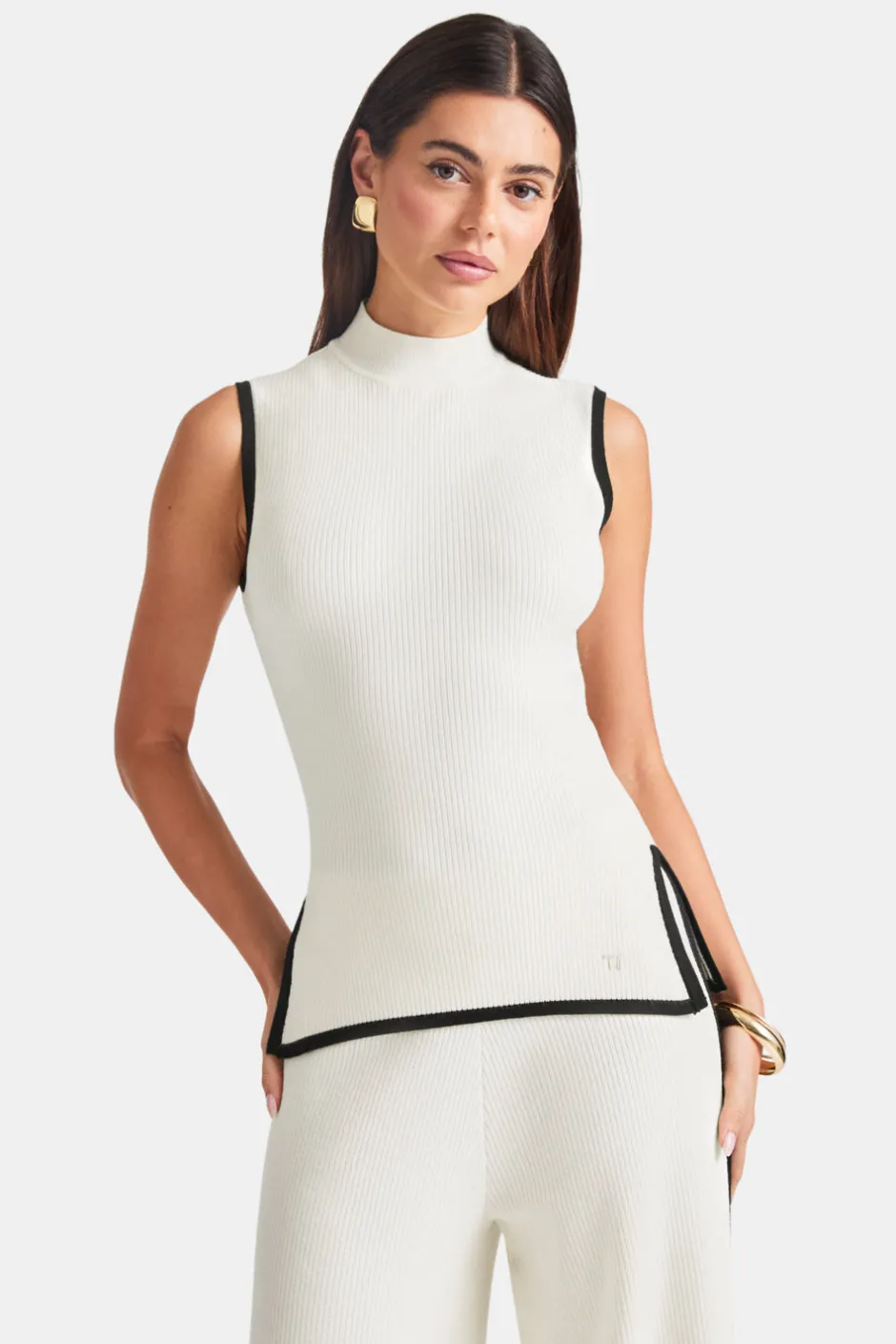 TALA Knitwear|Tops*Sleeveless Mock Neck Ribbed Knit Tank - Buttermilk And Black