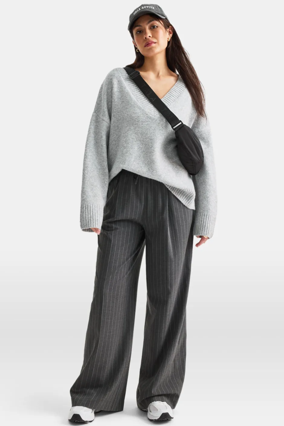 TALA Knitwear*V Neck Jumper -