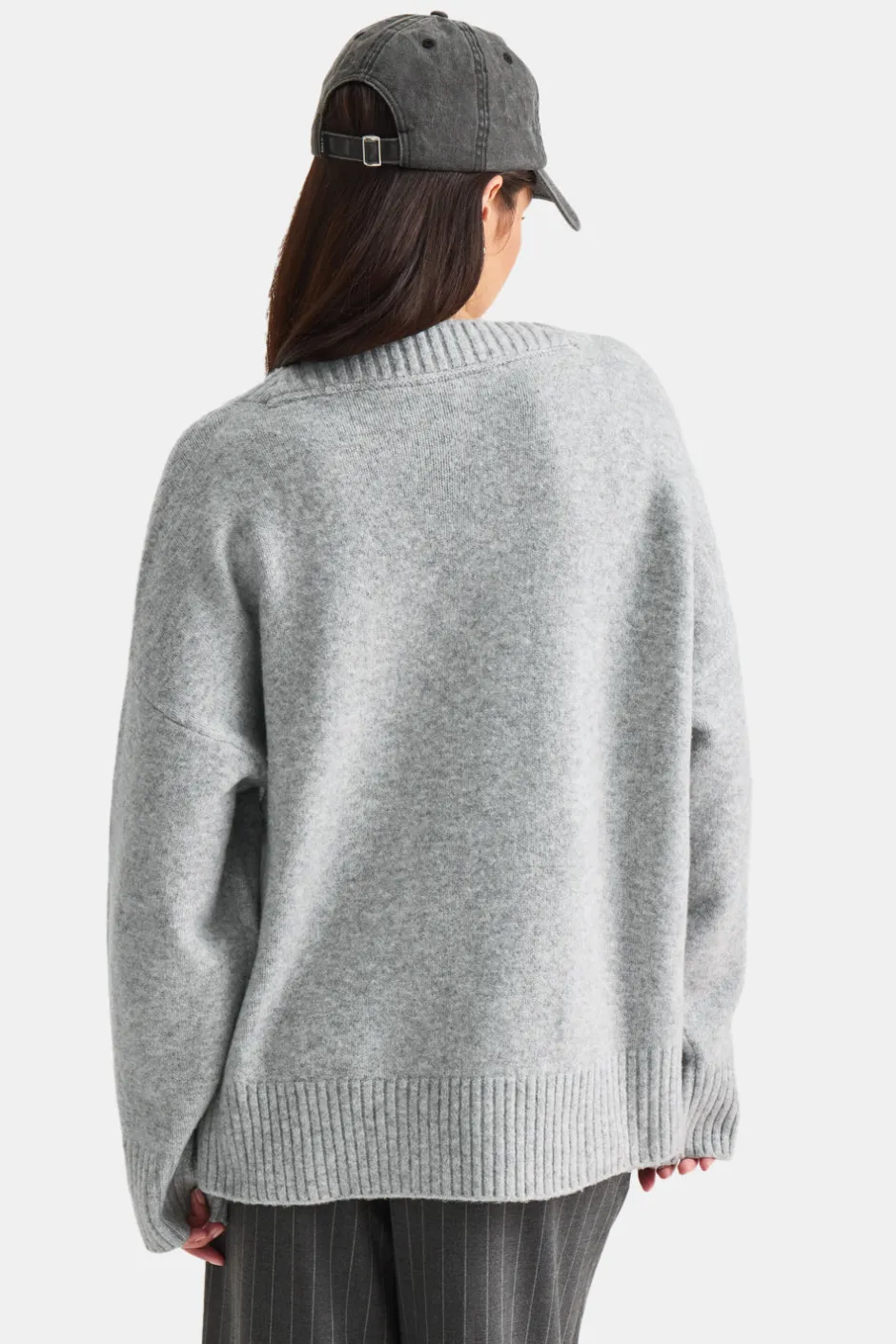 TALA Knitwear*V Neck Jumper -