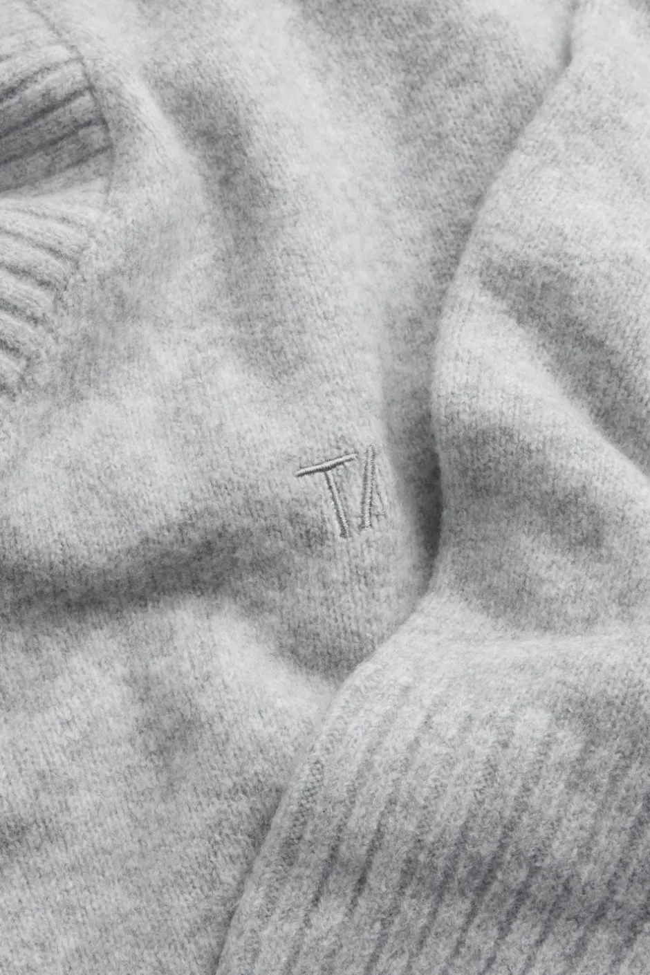 TALA Knitwear*V Neck Jumper -